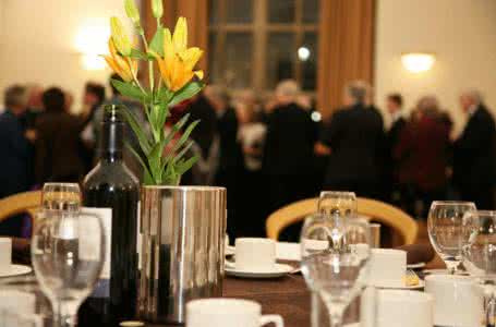 精益六西格瑪在酒店管理的運(yùn)作流程  