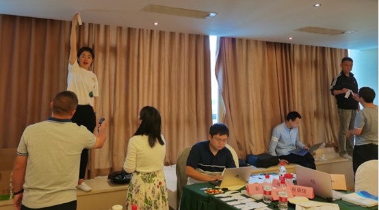 1605079745970656.png blob.png